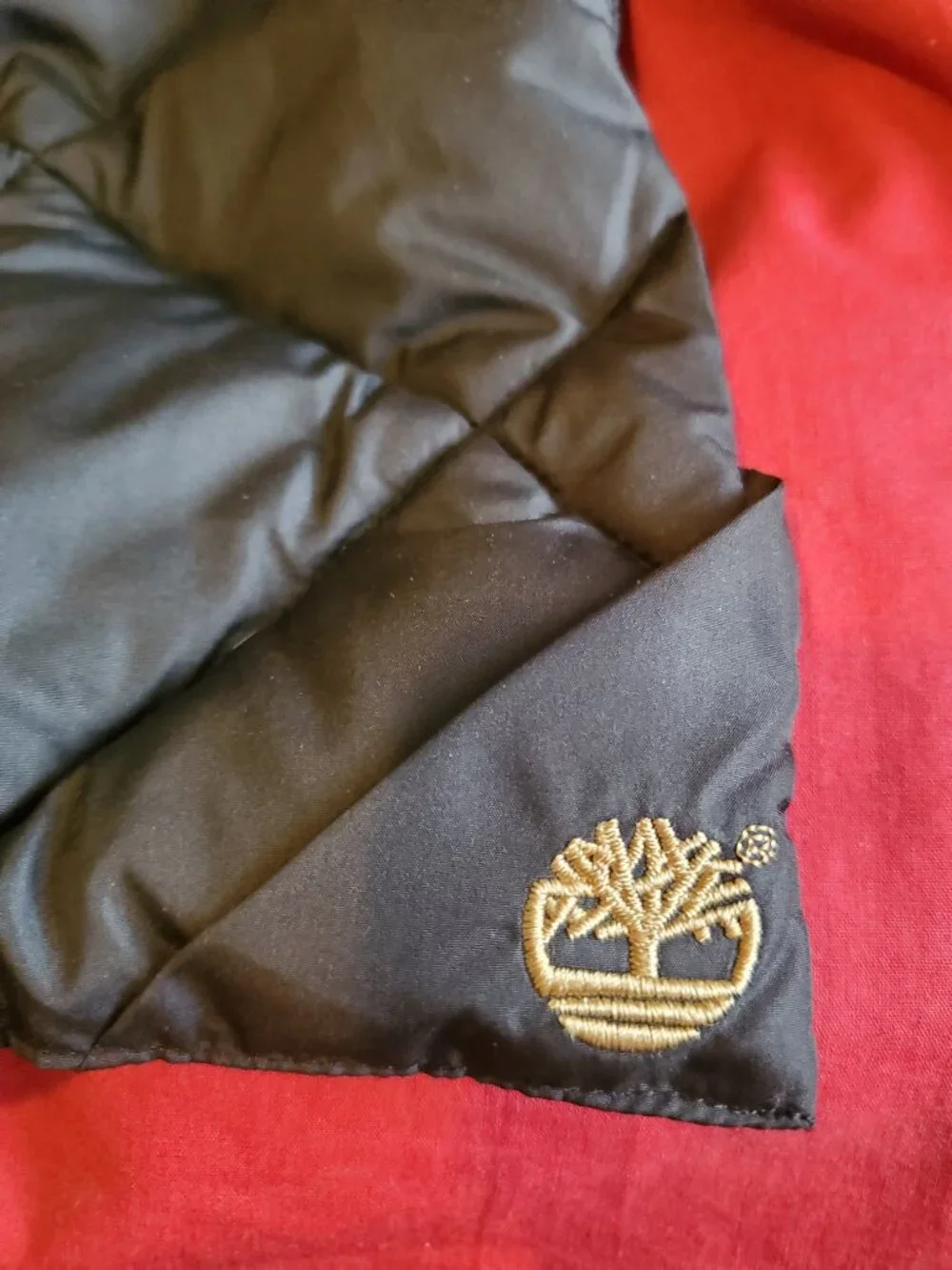 USED TIMBERLAND BLACK PUFFY BLACK PUFFER SCARF